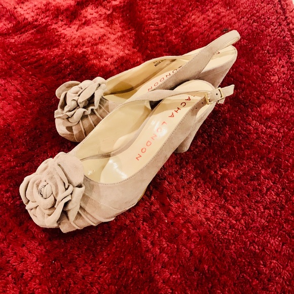 Sasha London camel suede open toe sling backs - Picture 2 of 9